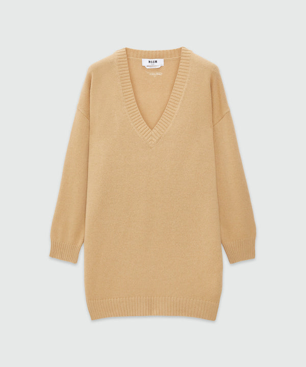 Plain cashmere jumper with V-neck