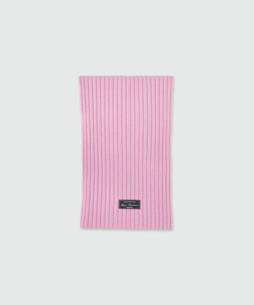 Pink ribbed wool scarf