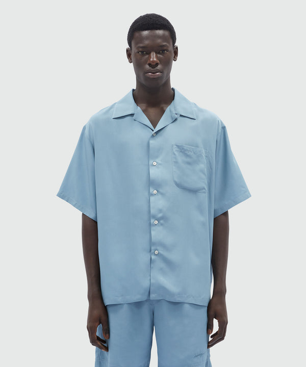 Shirt in powder blue fluid fabric