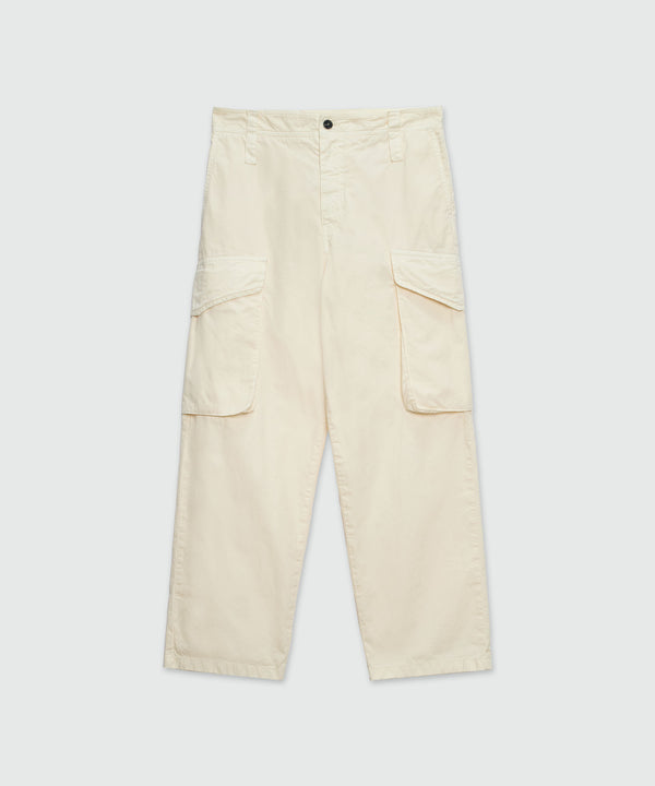 Cargo trousers in "parachute" canvas with pockets