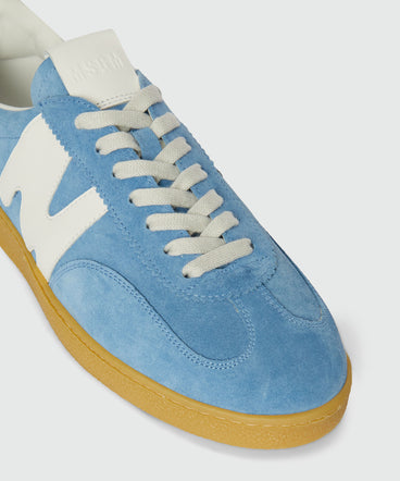 Light blue Retro Trainer sneakers in "TheMwave" suede