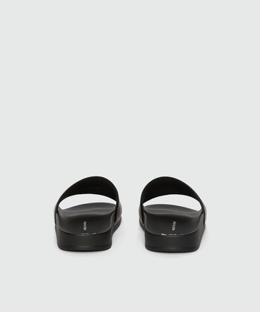 Black pool slides with MSGM micro logo