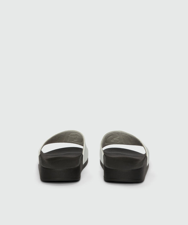 Pool slides nere e bianche con macrologo MSGM