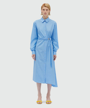 Light blue poplin shirt dress with "TheMwave" buckle