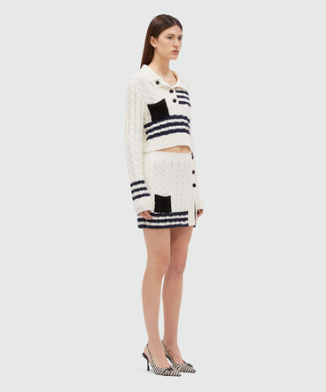 Short cable knit skirt with striped pattern