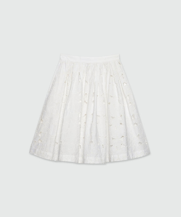 Wide skirt in Sangallo lace