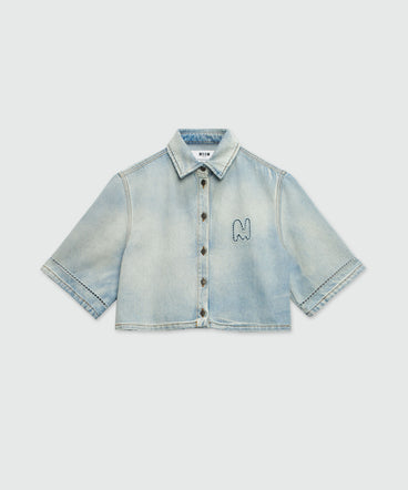 Cropped shirt in light washed denim