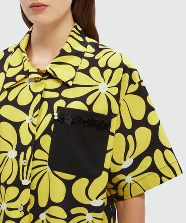 Black and yellow faille shirt with "Eclectic daisy" print